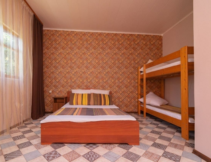 Стандарт 4-местный 1-комнатный стандарт - Отель Family Holiday / Фэмили Холидей Цандрипш